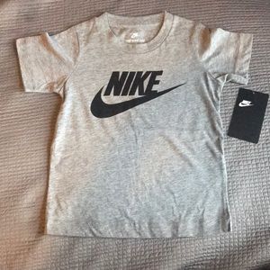 Nike Boys  Short Sleeve Graphic T-Shirt